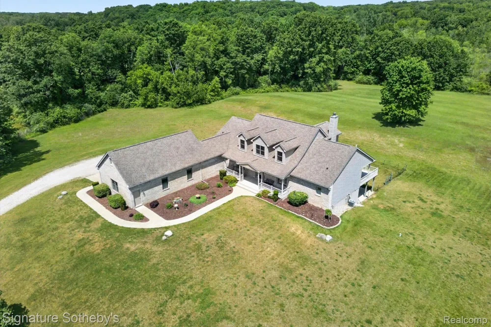 12700 Shaffer Road Springfield Charter Township, MI 48350
