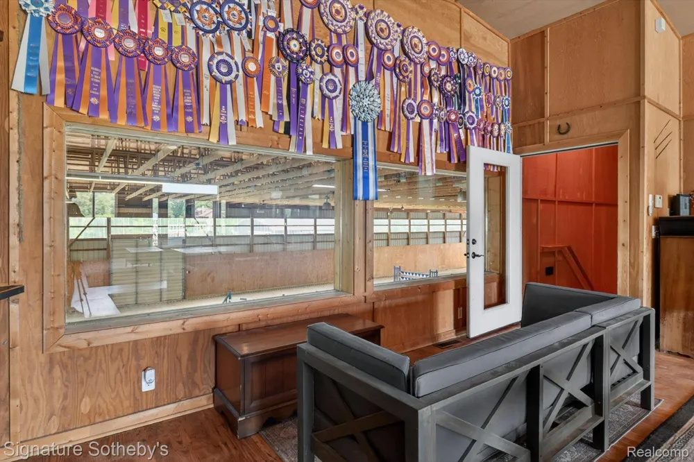 12700 Shaffer Road Springfield Charter Township, MI 48350