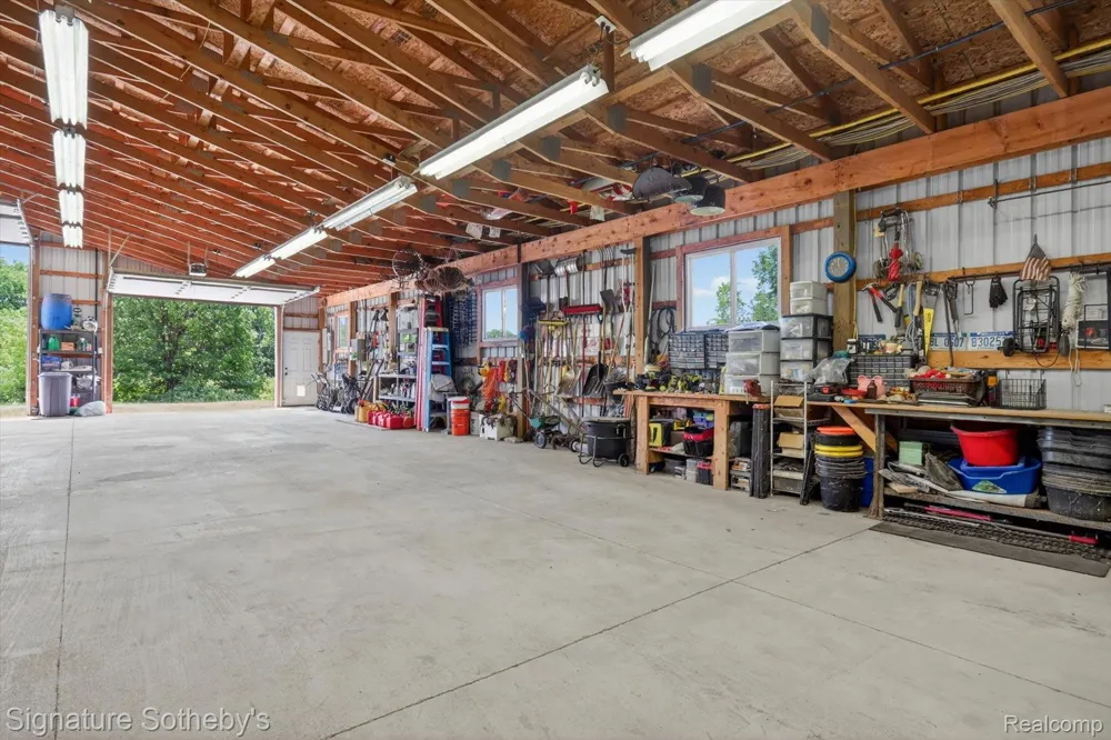 12700 Shaffer Road Springfield Charter Township, MI 48350