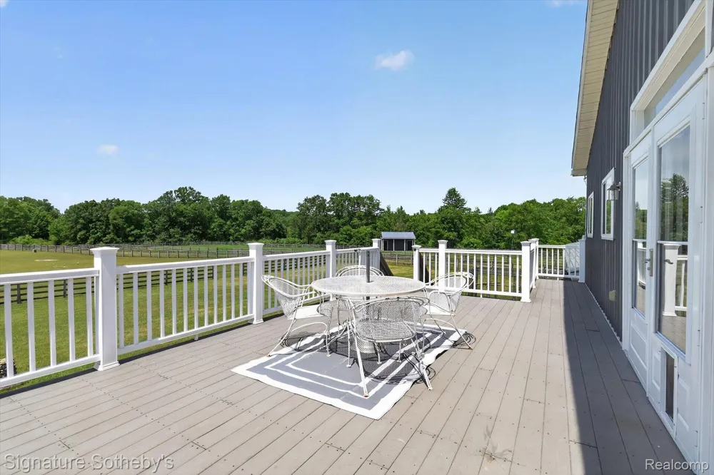 12700 Shaffer Road Springfield Charter Township, MI 48350