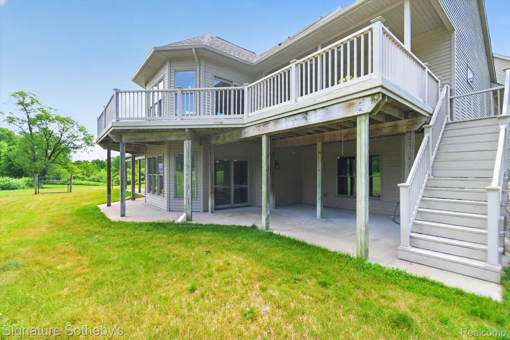 12700 Shaffer Road Springfield Charter Township, MI 48350