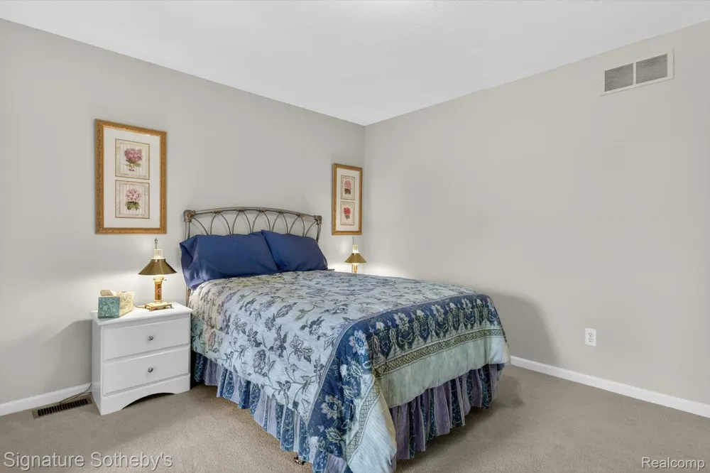 12700 Shaffer Road Springfield Charter Township, MI 48350