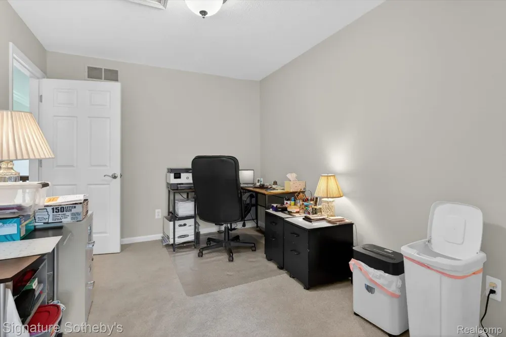 12700 Shaffer Road Springfield Charter Township, MI 48350