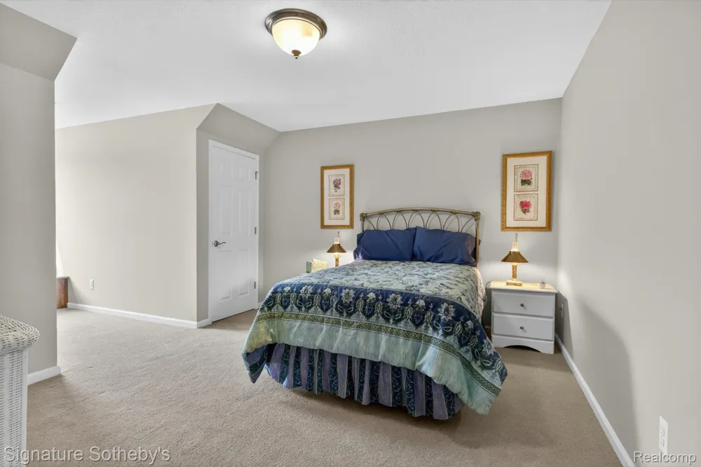 12700 Shaffer Road Springfield Charter Township, MI 48350
