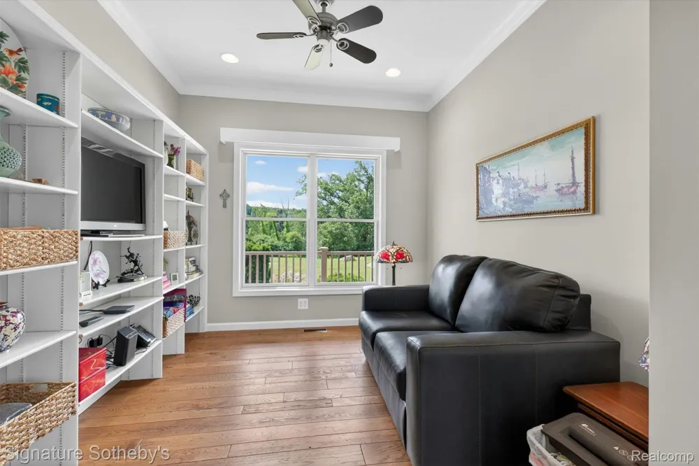12700 Shaffer Road Springfield Charter Township, MI 48350
