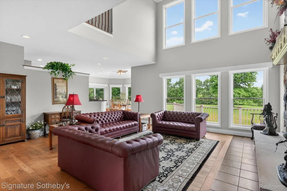 12700 Shaffer Road Springfield Charter Township, MI 48350