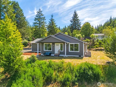 40 E Snowcrest Lane