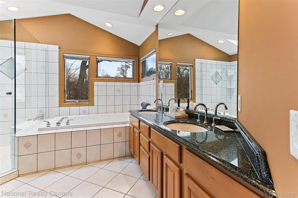 1100 Clearwater Boulevard White Lake Charter Township, MI 48386
