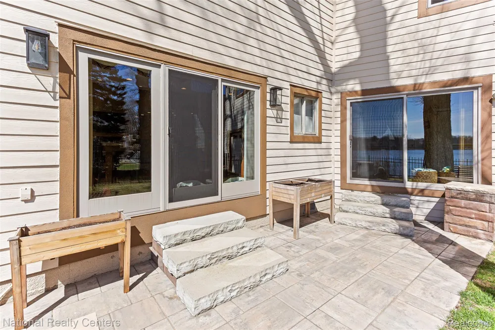 1100 Clearwater Boulevard White Lake Charter Township, MI 48386