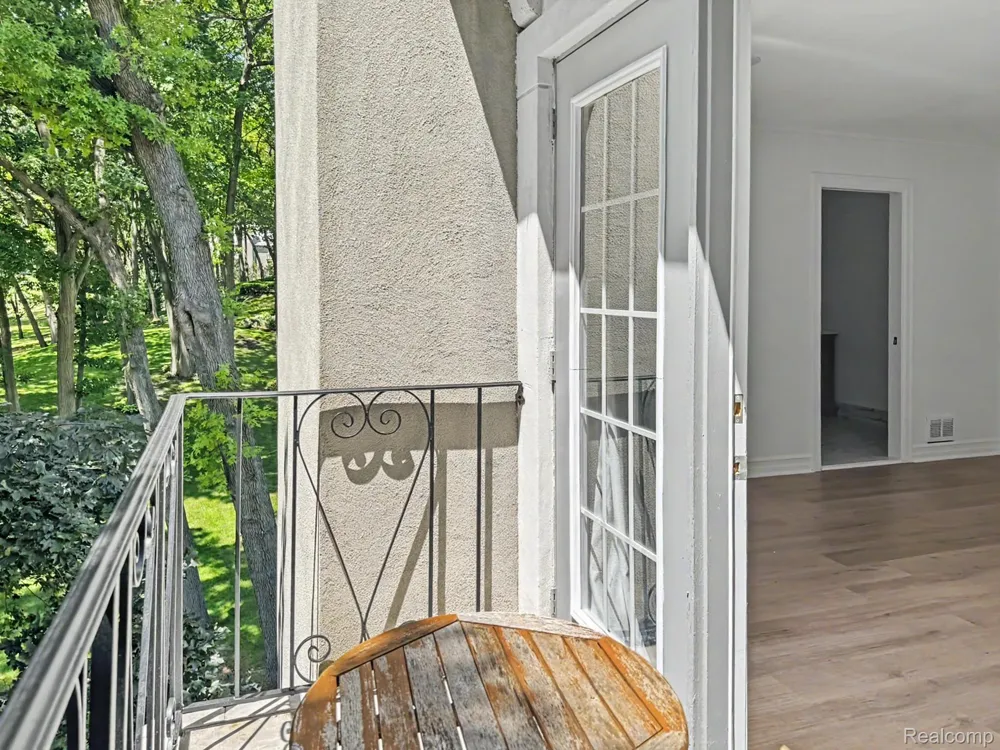 5409 Bristol Parke Drive Independence Charter Township, MI 48348