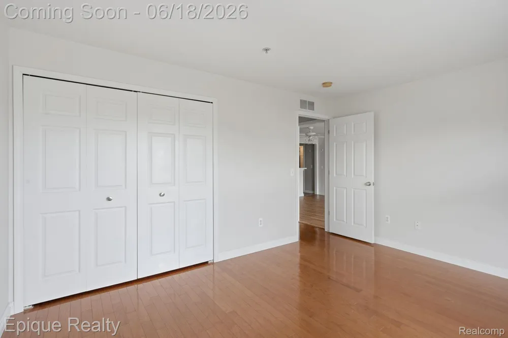 28071 Carlton Way Novi City, MI 48377