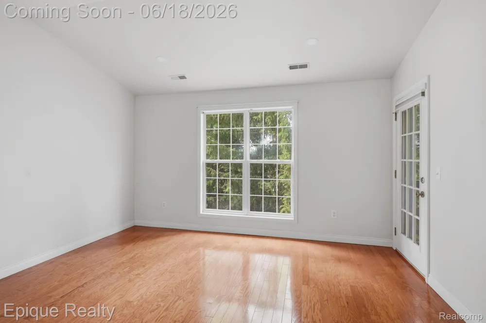 28071 Carlton Way Novi City, MI 48377