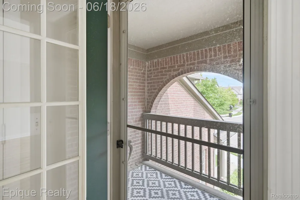 28071 Carlton Way Novi City, MI 48377