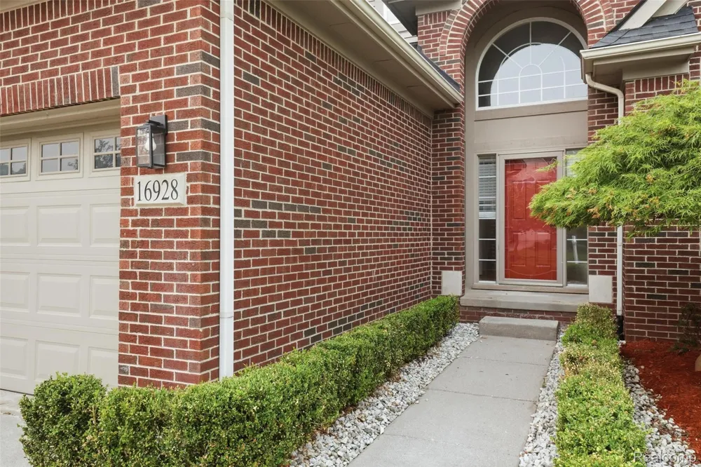 16928 Boulder Drive Northville Township, MI 48168