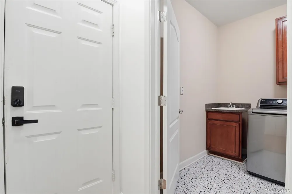16928 Boulder Drive Northville Township, MI 48168