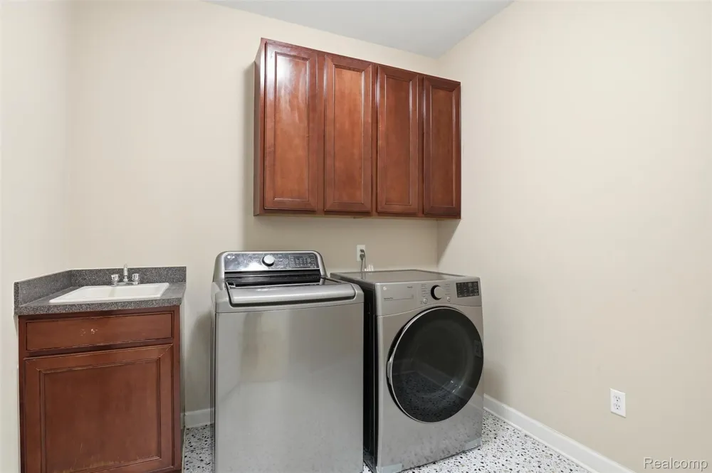 16928 Boulder Drive Northville Township, MI 48168