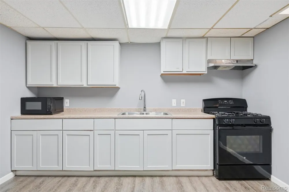 16928 Boulder Drive Northville Township, MI 48168