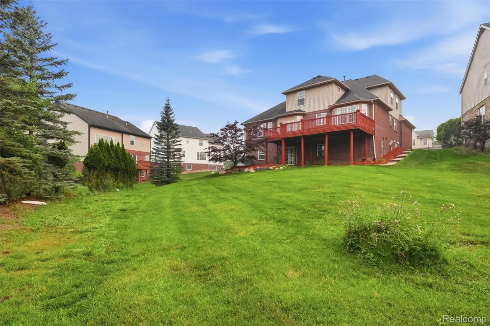 16928 Boulder Drive Northville Township, MI 48168