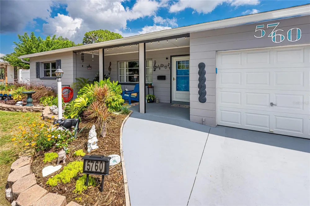5760 3RD AVENUE St Petersburg, FL 33710