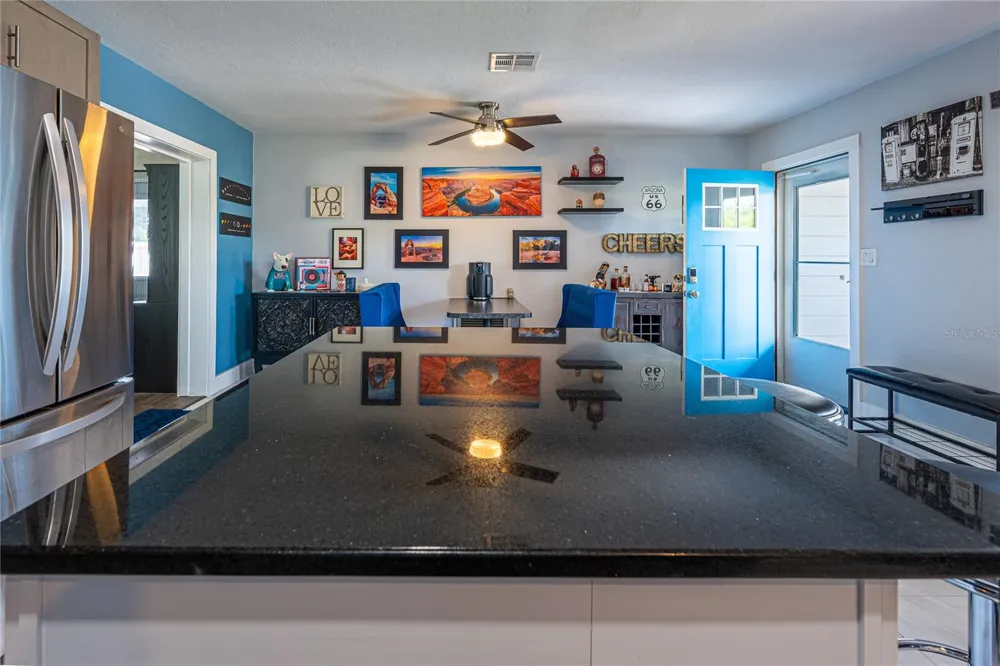 5760 3RD AVENUE St Petersburg, FL 33710