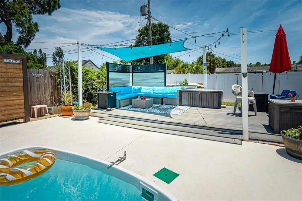 5760 3RD AVENUE St Petersburg, FL 33710