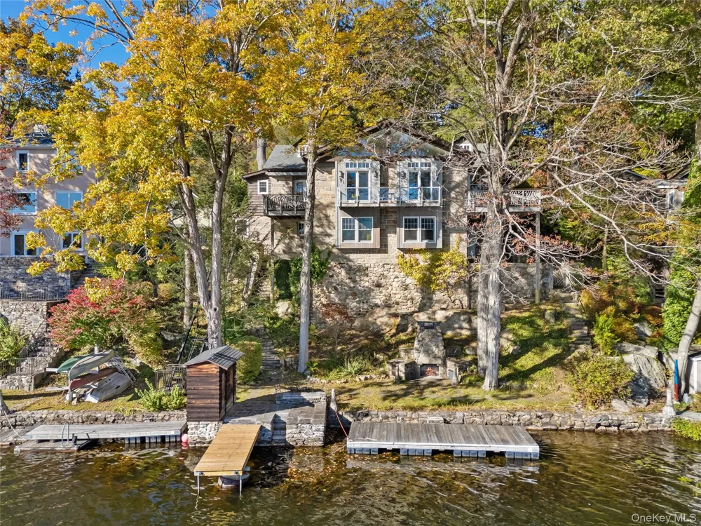 50 Cove Road South Salem, NY 10590