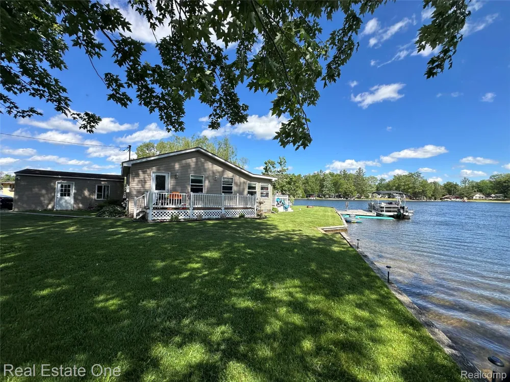 3112 Bull Dog Lane Surrey Township, MI 48622
