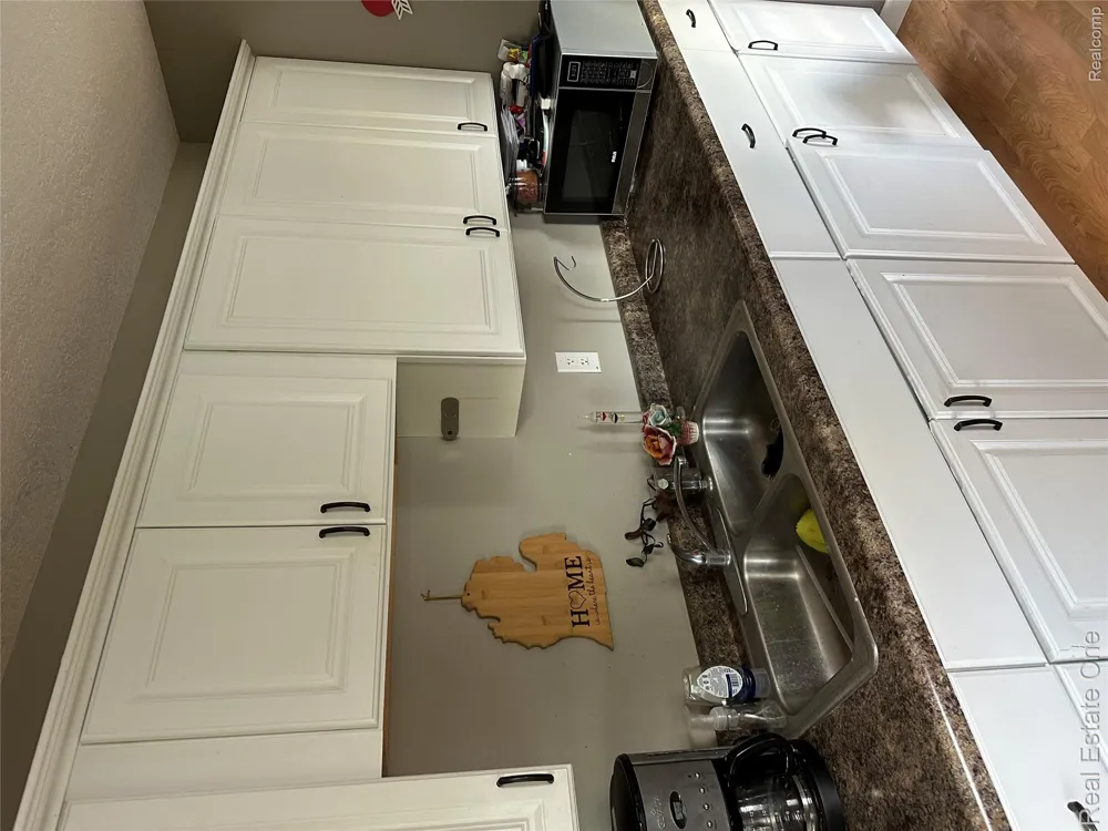 3112 Bull Dog Lane Surrey Township, MI 48622