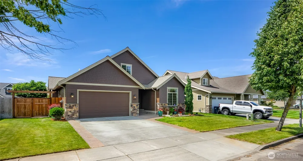 2165 Littlefield Court Lynden, WA 98264