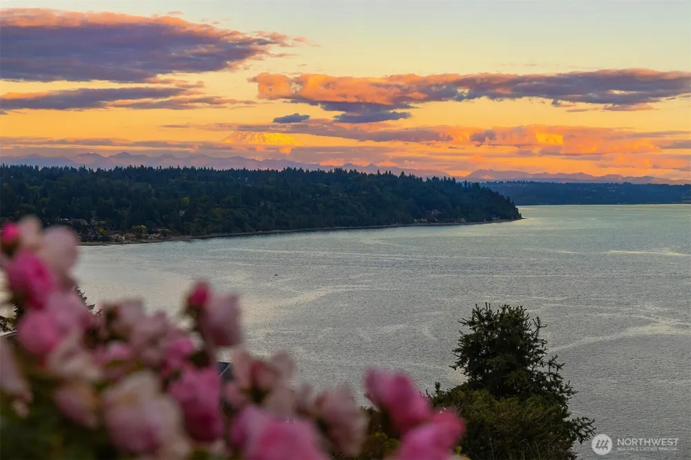 2832 SW 171st Street Burien, WA 98166