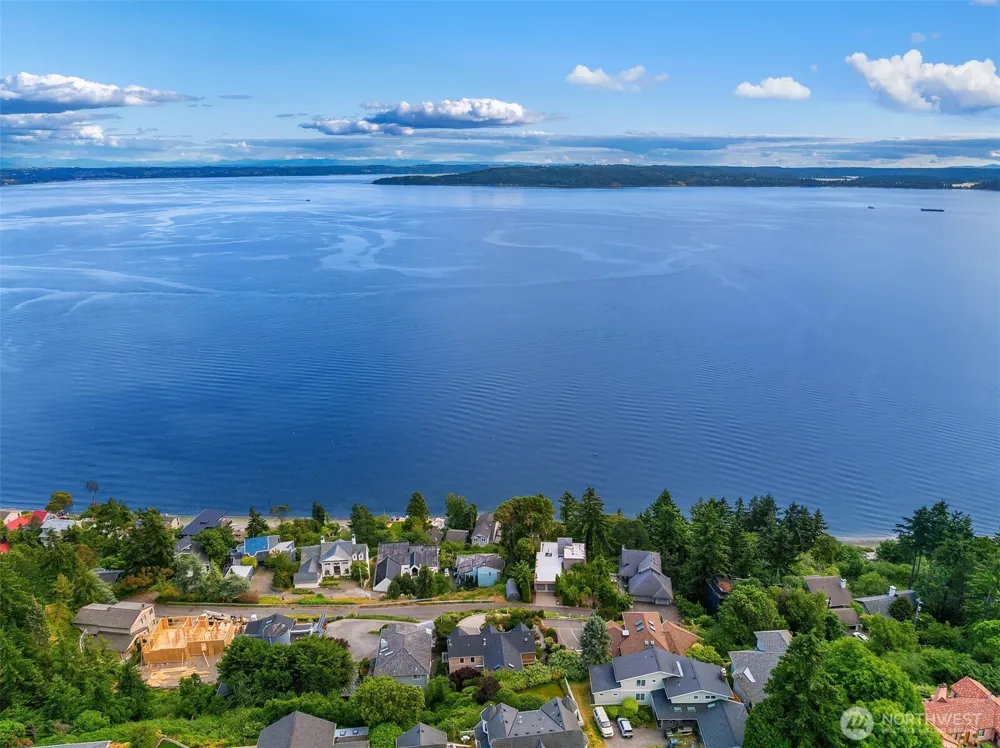 2832 SW 171st Street Burien, WA 98166