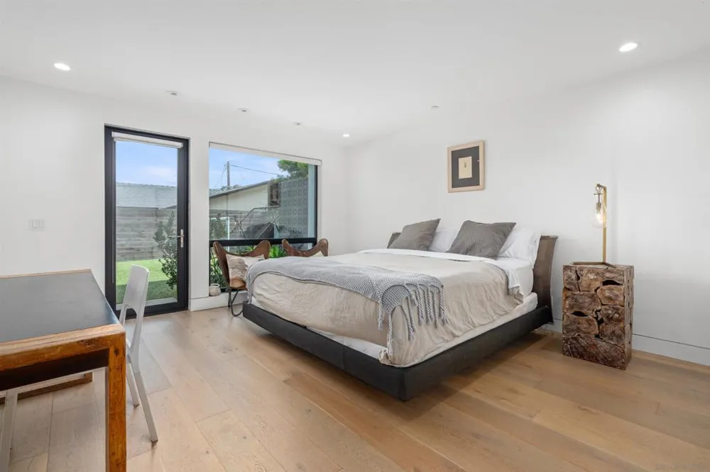 223 Ocean St Solana Beach, CA 92014