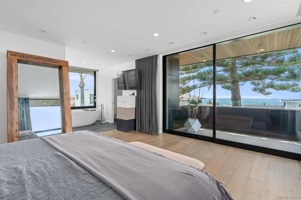 223 Ocean St Solana Beach, CA 92014