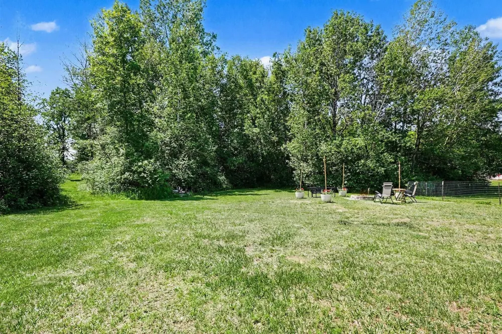 2424 E Shaffer Road Mills Township, MI 48642