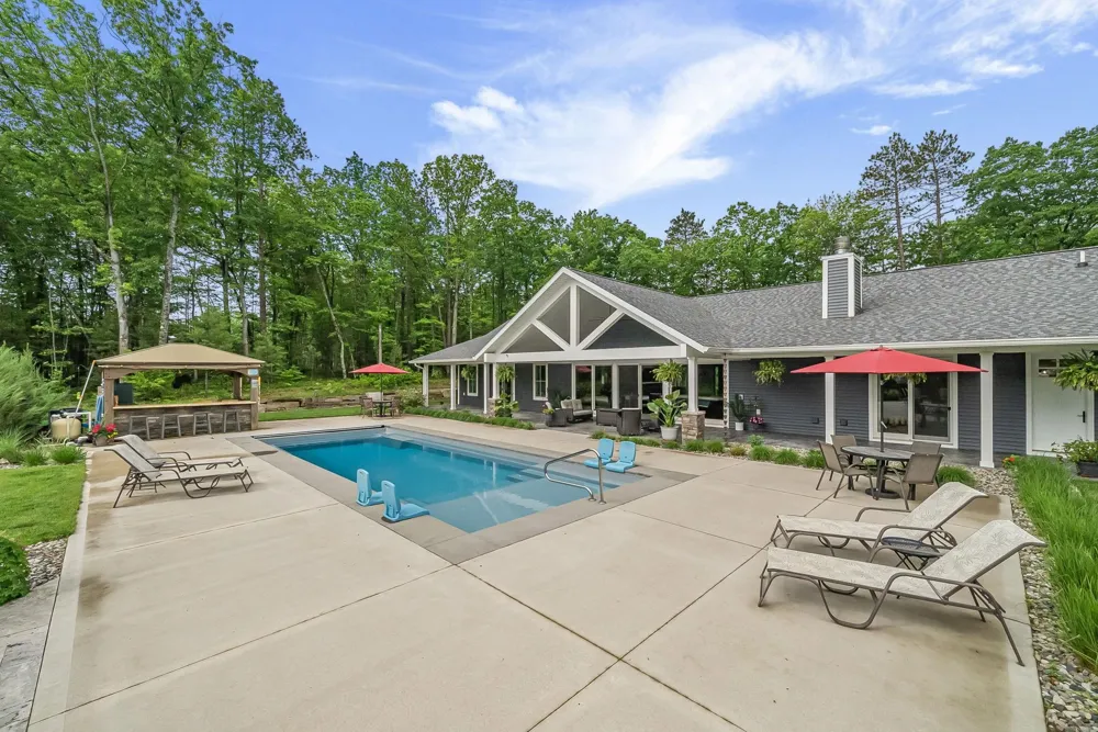 586 Starflower Lane Whitewater Township, MI 49696