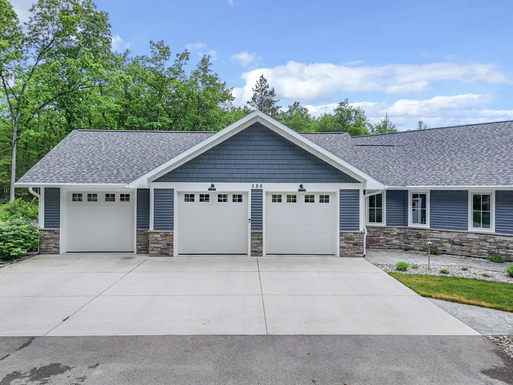 586 Starflower Lane Whitewater Township, MI 49696
