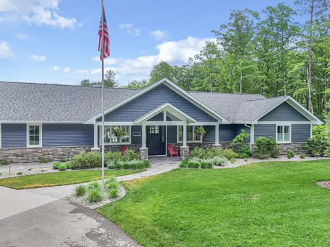 586 Starflower Lane