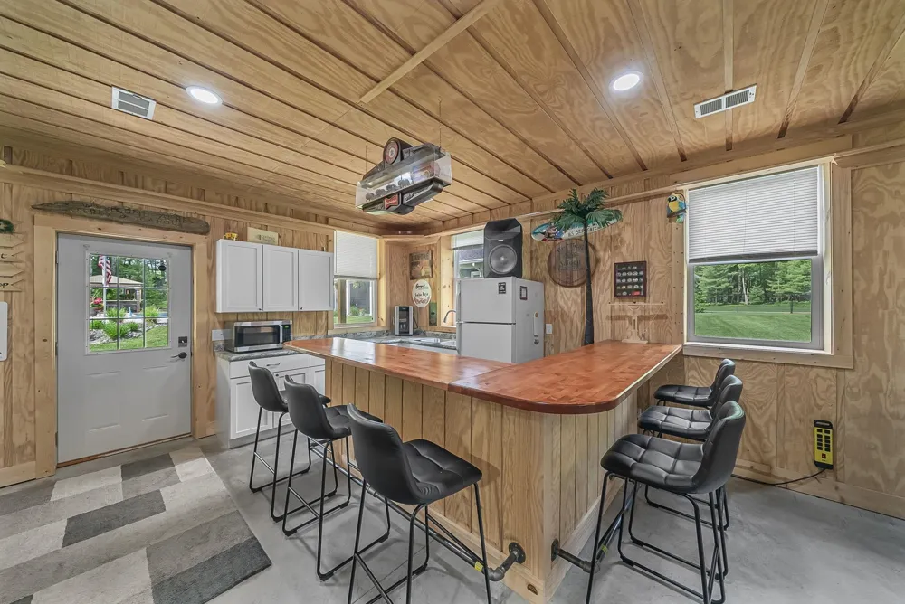 586 Starflower Lane Whitewater Township, MI 49696