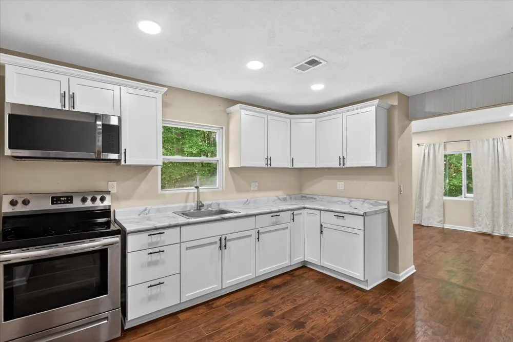 10260 Ferris Road Seville Township, MI 48877