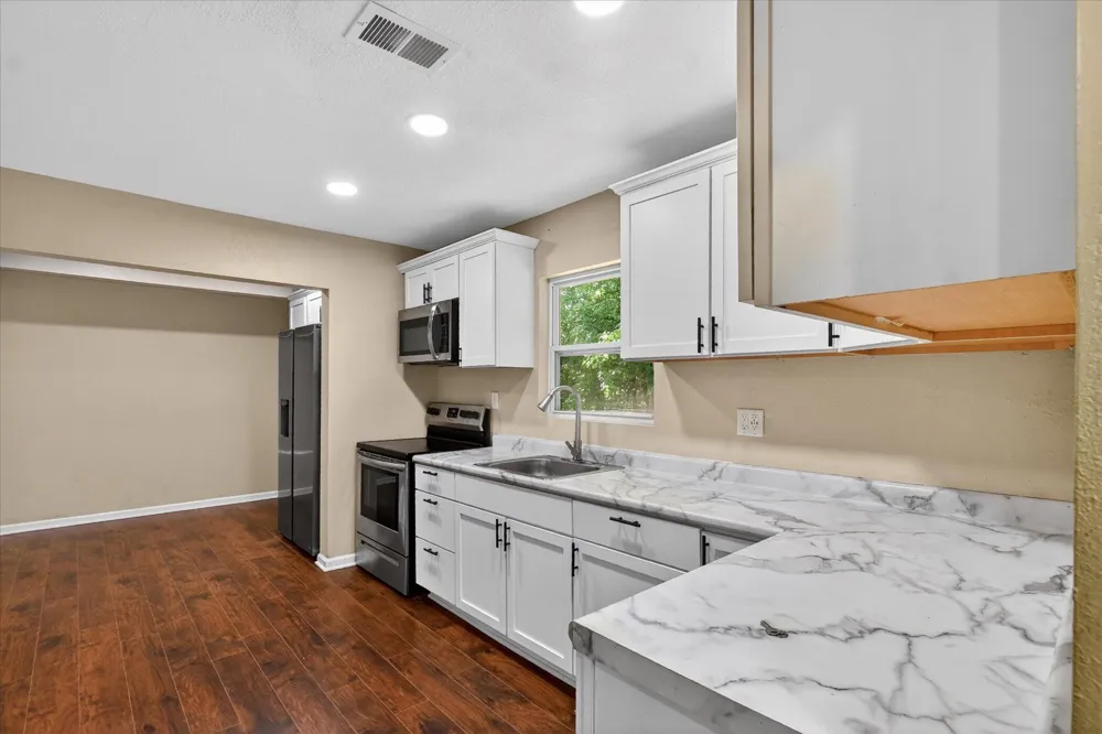 10260 Ferris Road Seville Township, MI 48877
