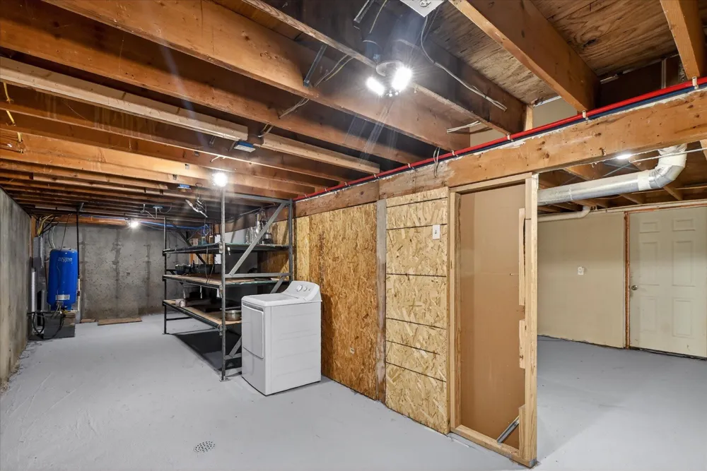 10260 Ferris Road Seville Township, MI 48877