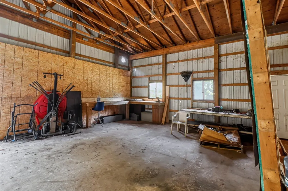 10260 Ferris Road Seville Township, MI 48877