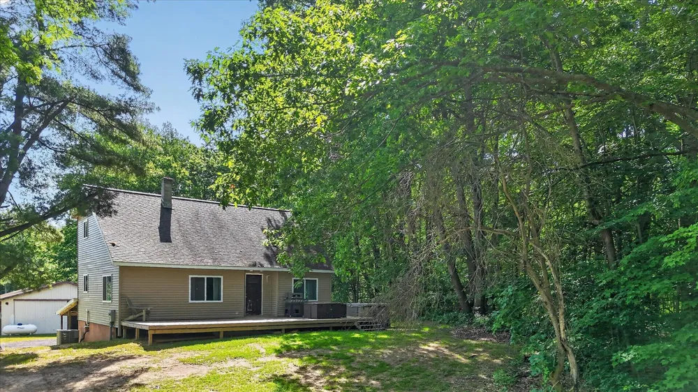 10260 Ferris Road Seville Township, MI 48877
