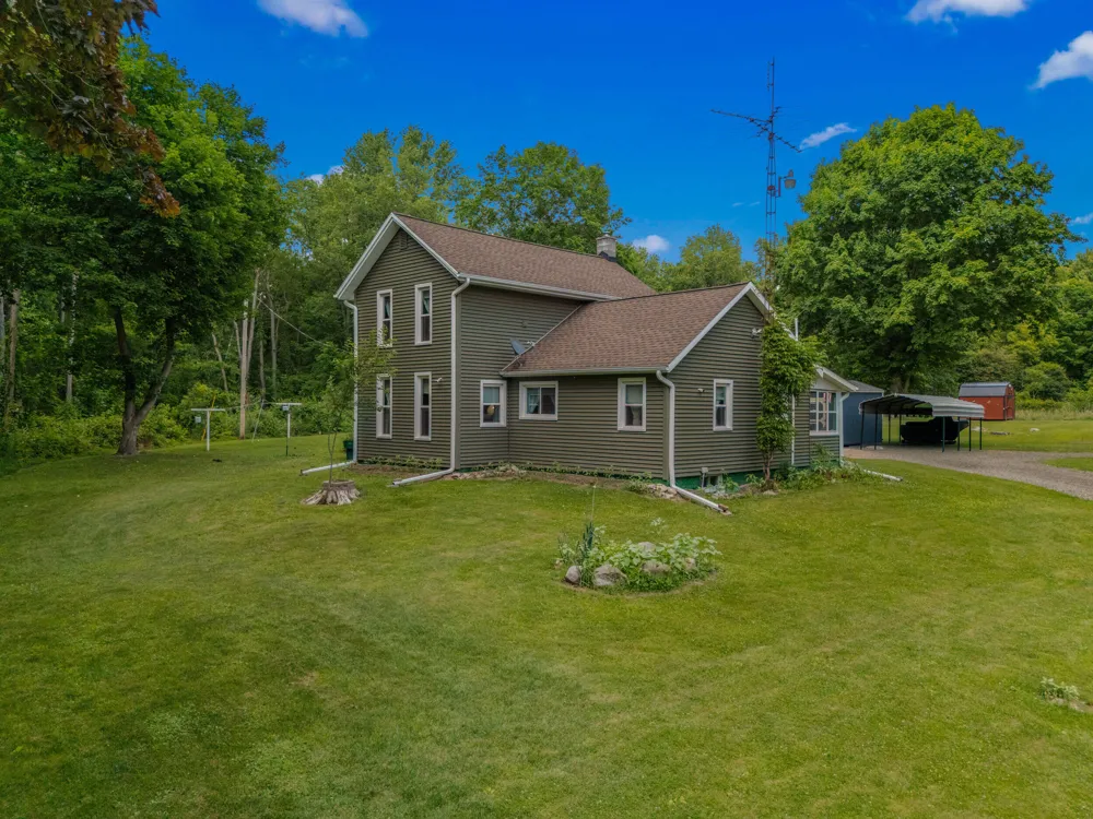 9837 Easton Road Rives Township, MI 49277