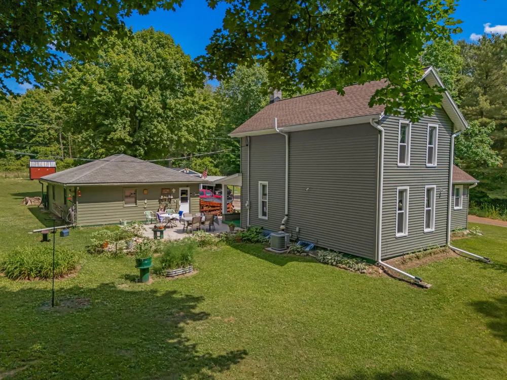 9837 Easton Road Rives Township, MI 49277