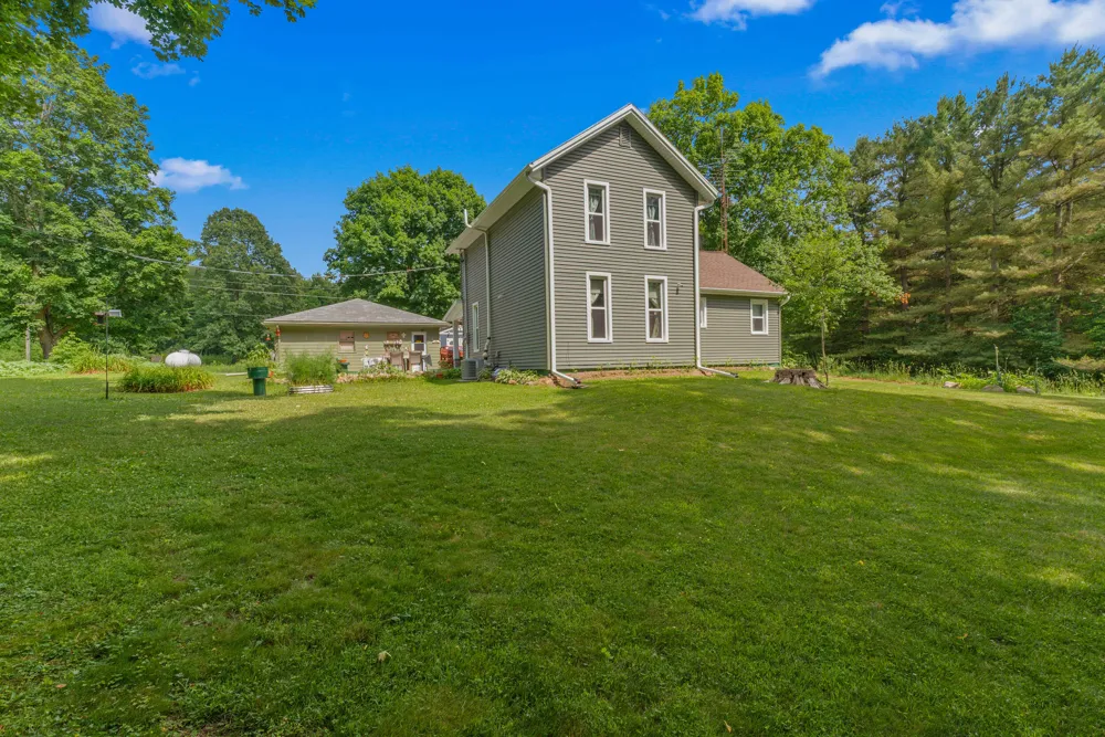 9837 Easton Road Rives Township, MI 49277