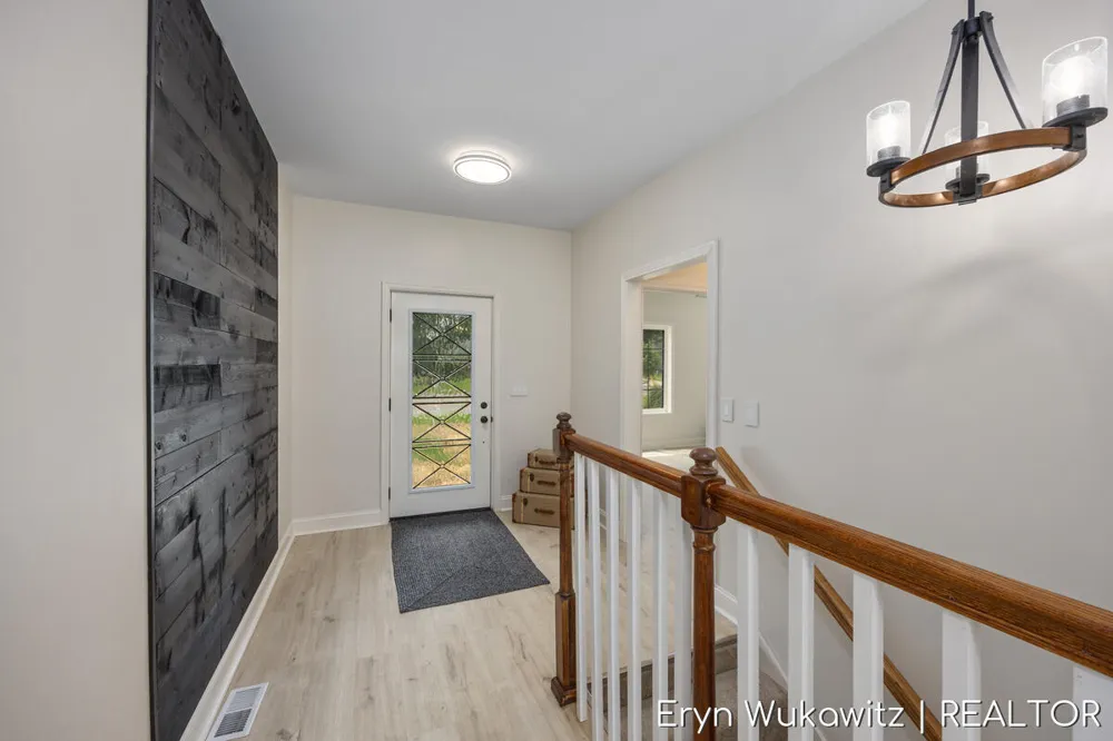409 6 Mile Road NW Alpine Township, MI 49321