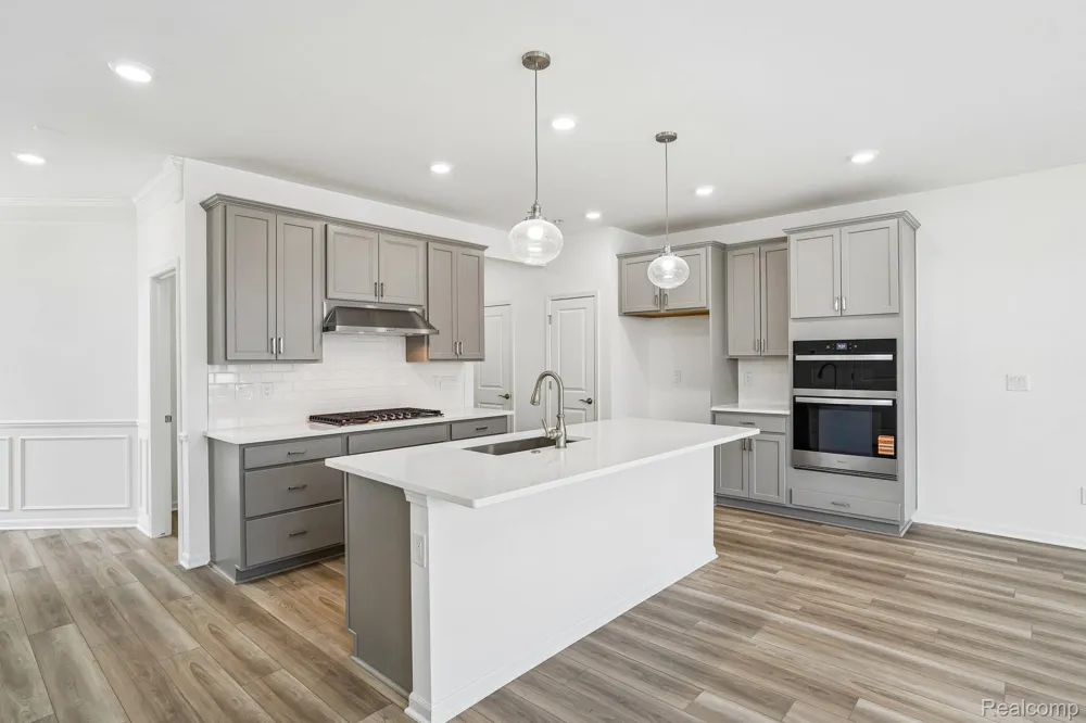 4048 Nottingham Circle Independence Charter Township, MI 48346