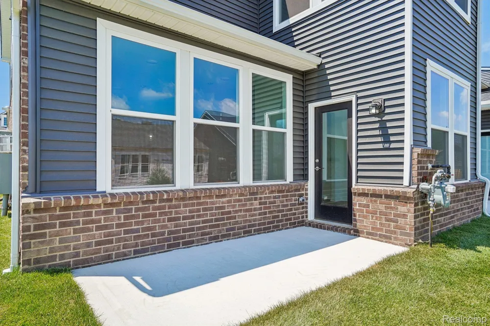 4048 Nottingham Circle Independence Charter Township, MI 48346