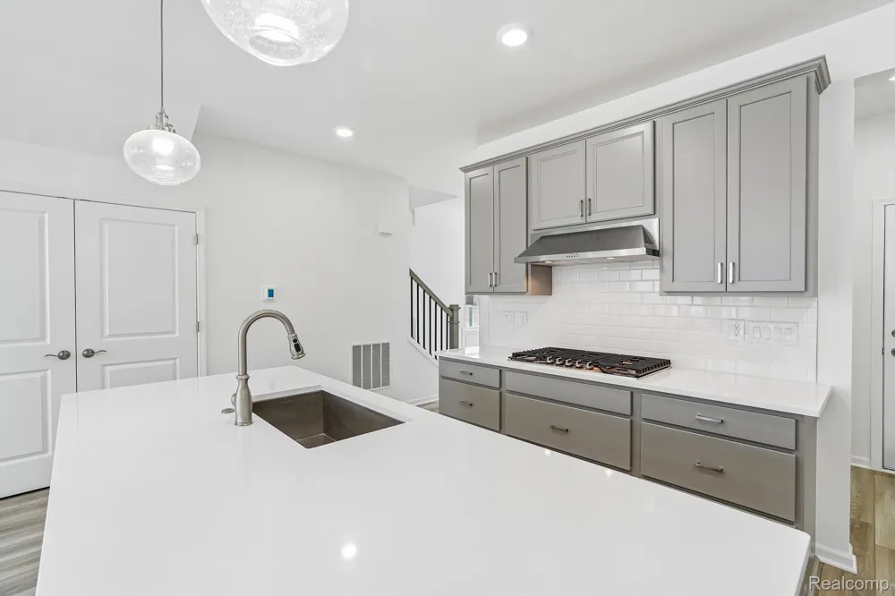 4048 Nottingham Circle Independence Charter Township, MI 48346